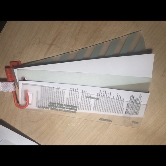 Off-White Mona Lisa Tee - Picture 4 of 5